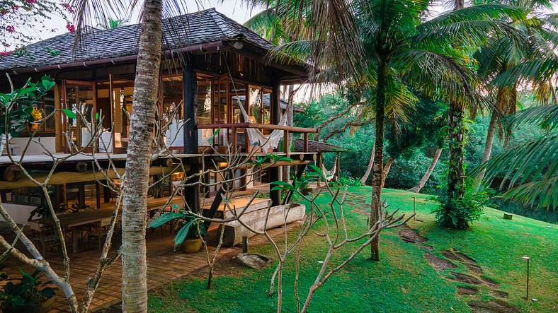 Casa Luxo de temporada Praia Ponta da Barra Trancoso Bahia