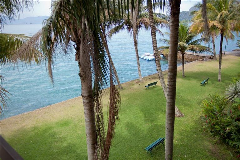 Casa Luxo de temporada vista mar em Angra dos Reis RJ