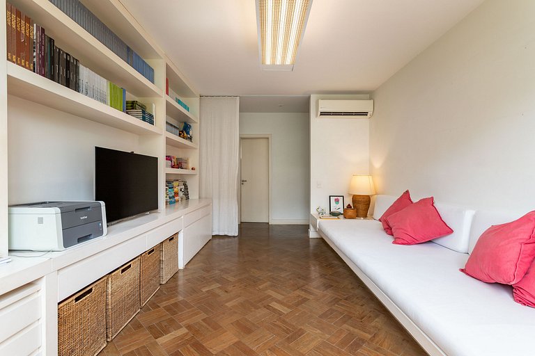 Luxury Apartment for Vacation Rental Leblon Rio de Janeiro